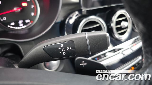 Mercedes-Benz GLC-Class 2019 — photo 12