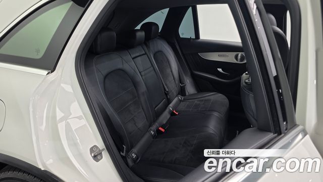 Mercedes-Benz GLC-Class 2019 — photo 17