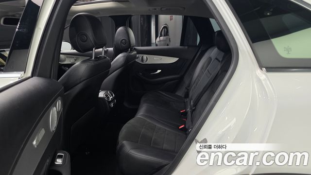 Mercedes-Benz GLC-Class 2019 — photo 18