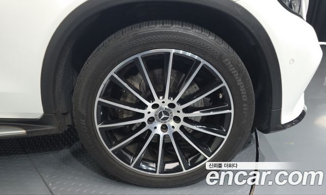 Mercedes-Benz GLC-Class 2019 — photo 7