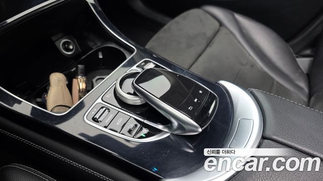 Mercedes-Benz GLC-Class 2019 — photo 29