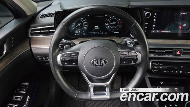 Kia K5 2020 — photo 14