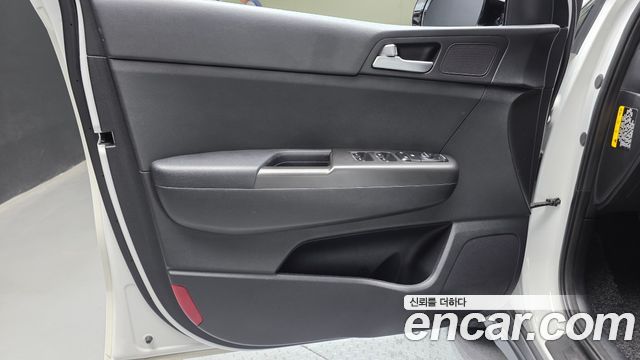 Kia Sportage 2019 — photo 14