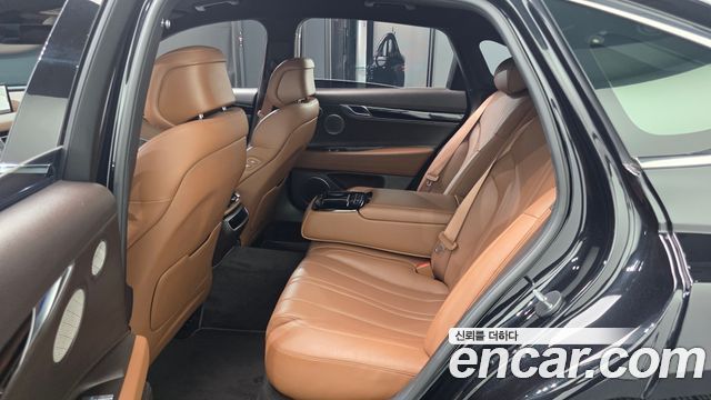 Genesis G80 2022 — photo 18