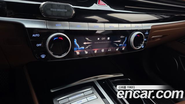 Genesis G80 2022 — photo 25