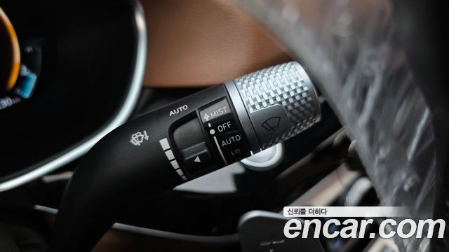 Genesis G80 2022 — photo 26