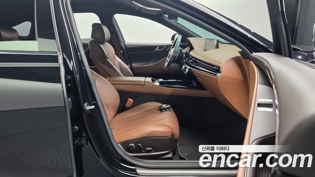 Genesis G80 2022 — photo 16