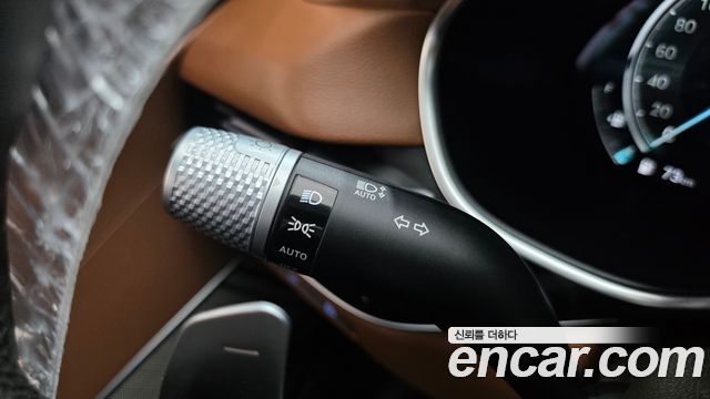 Genesis G80 2022 — photo 28