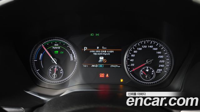 Hyundai Santafe 2023 — photo 11