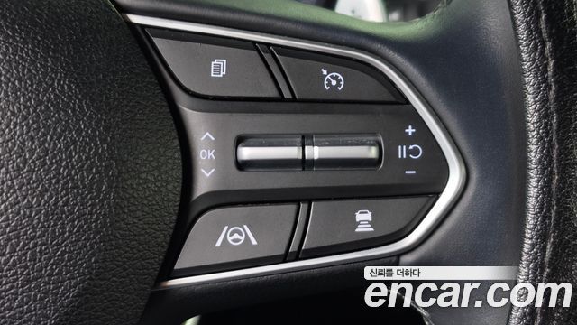 Hyundai Santafe 2023 — photo 21