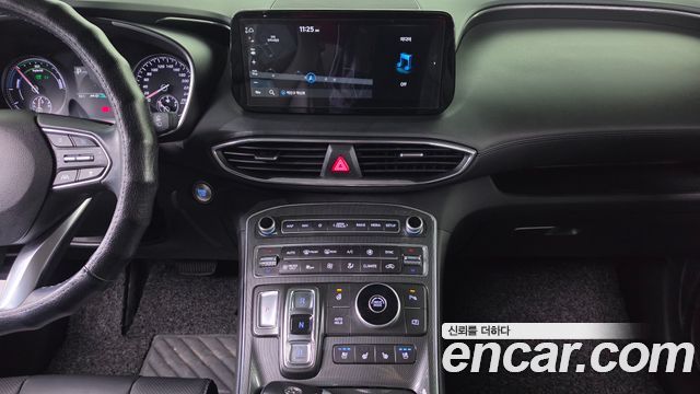 Hyundai Santafe 2023 — photo 22