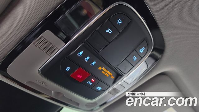 Hyundai Santafe 2023 — photo 26