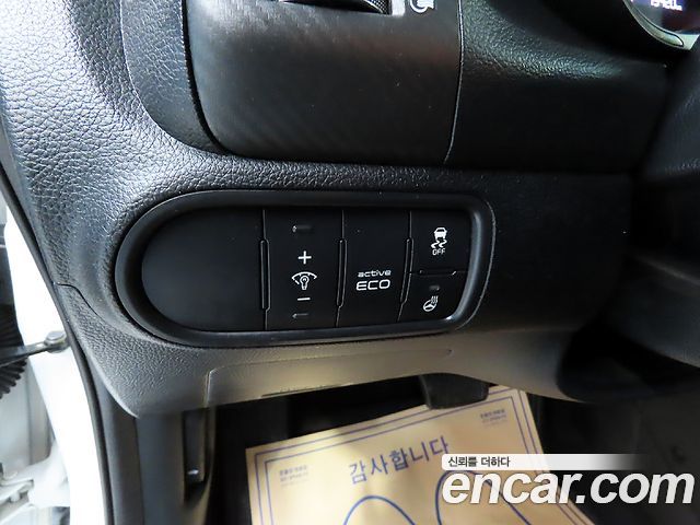 Kia K3 2015 — photo 15