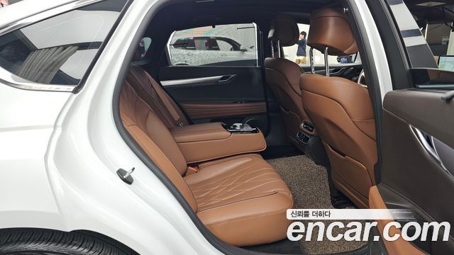 Genesis G80 2023 — photo 18