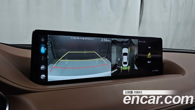 Genesis G80 2023 — photo 21