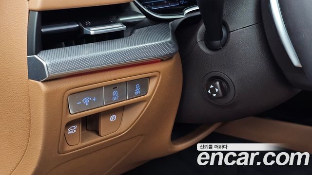 Genesis G80 2023 — photo 25