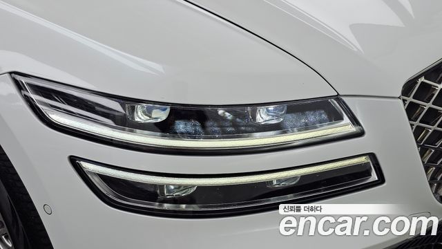 Genesis G80 2023 — photo 8