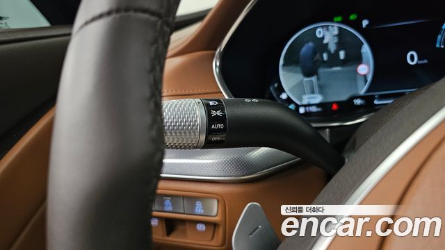 Genesis G80 2023 — photo 28