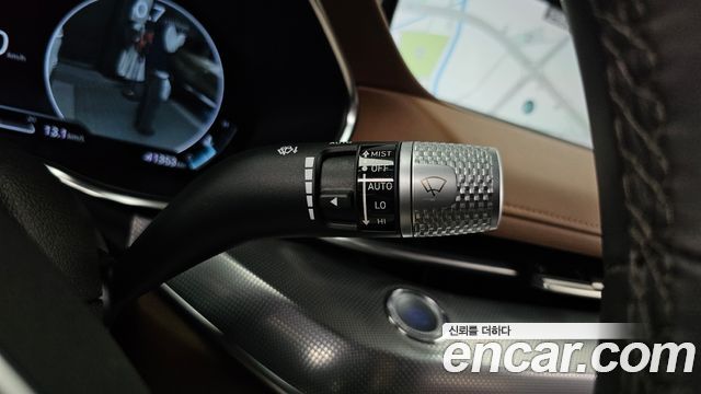 Genesis G80 2023 — photo 29
