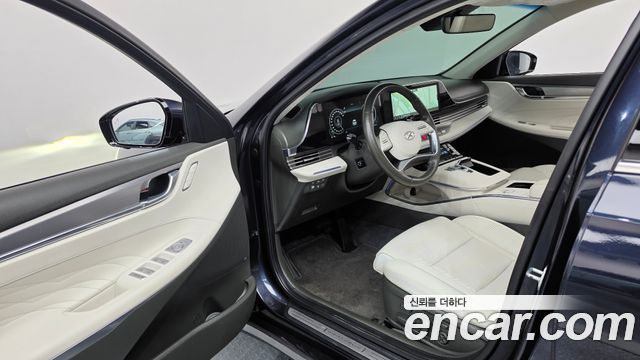 Hyundai Grandeur 2022 — photo 13