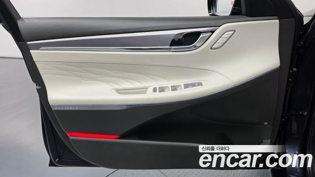 Hyundai Grandeur 2022 — photo 14