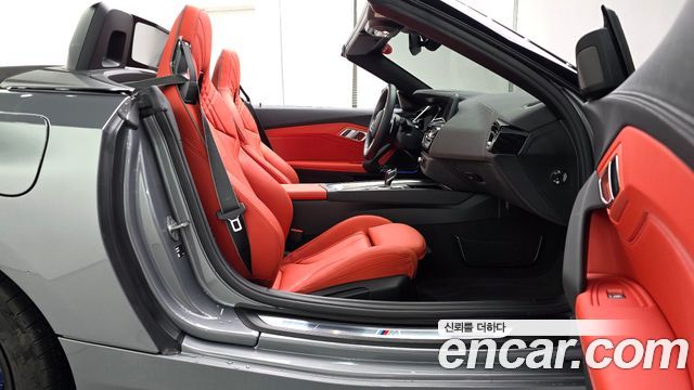 BMW Z4 2026 — photo 16
