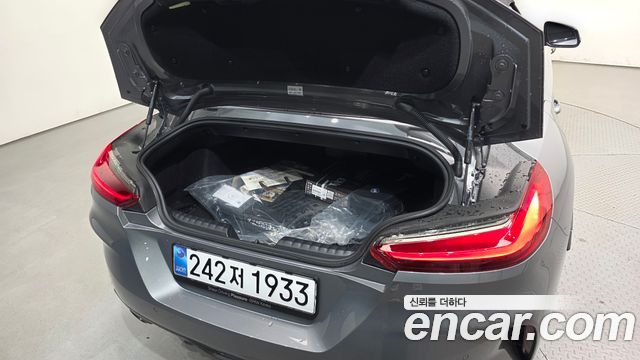 BMW Z4 2026 — photo 29