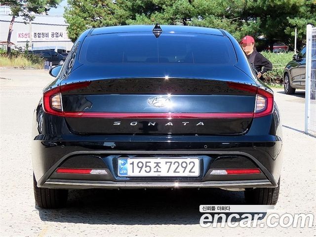 Hyundai Sonata 2023 — photo 4