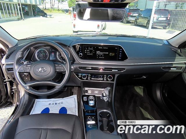 Hyundai Sonata 2023 — photo 7