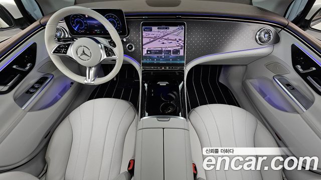 Mercedes-Benz EQE 2023 — photo 7