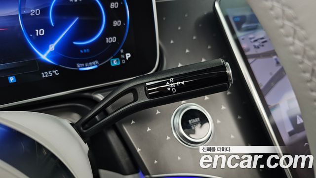 Mercedes-Benz EQE 2023 — photo 9