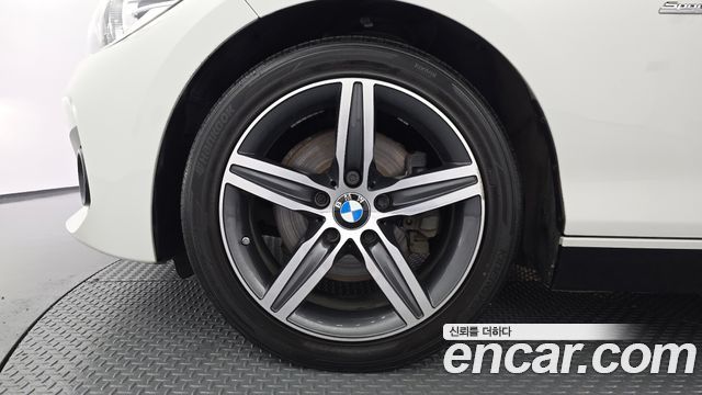 BMW 1-Series 2017 — photo 5