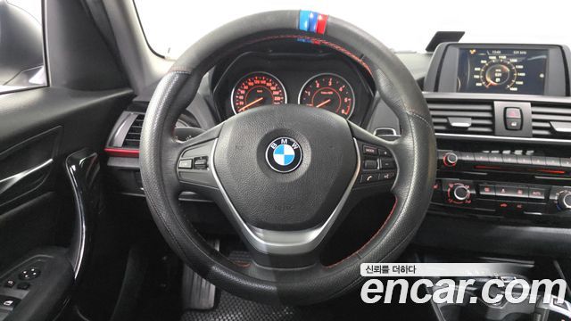 BMW 1-Series 2017 — photo 13
