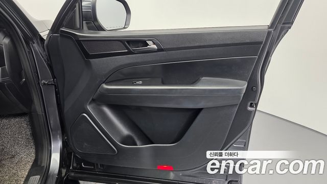 KG Mobility Rexton 2021 — photo 15