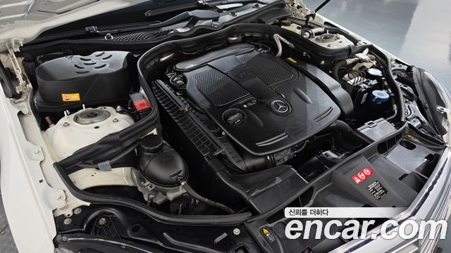 Mercedes-Benz E-Class 2013 — photo 6