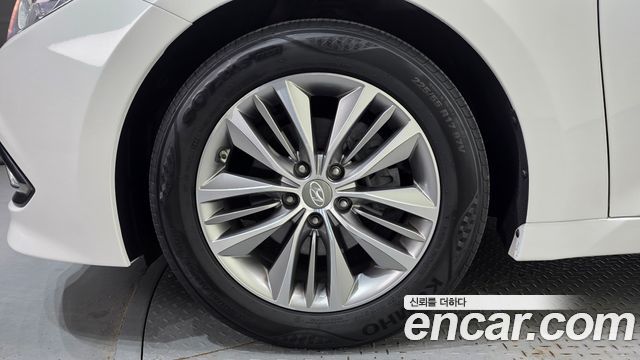 Hyundai Grandeur 2016 — photo 5