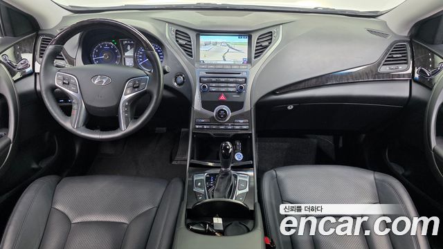 Hyundai Grandeur 2016 — photo 10
