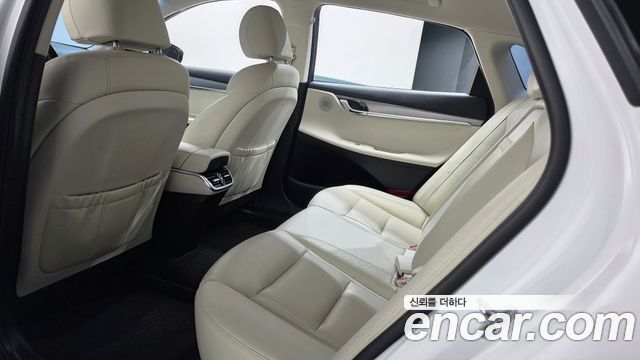 Hyundai Grandeur 2022 — photo 26