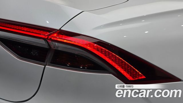 Hyundai Grandeur 2022 — photo 9