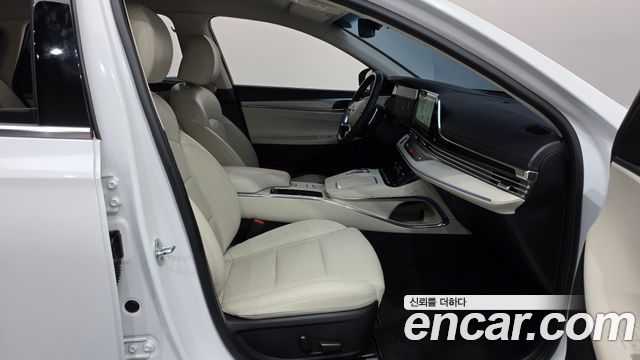 Hyundai Grandeur 2022 — photo 16