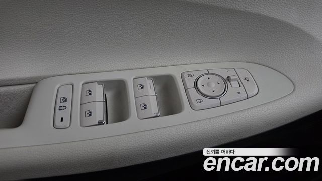 Hyundai Grandeur 2022 — photo 29