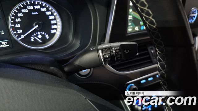 Hyundai Grandeur 2019 — photo 24