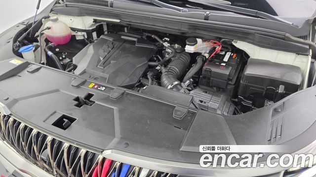 Kia Canival 2023 — photo 6