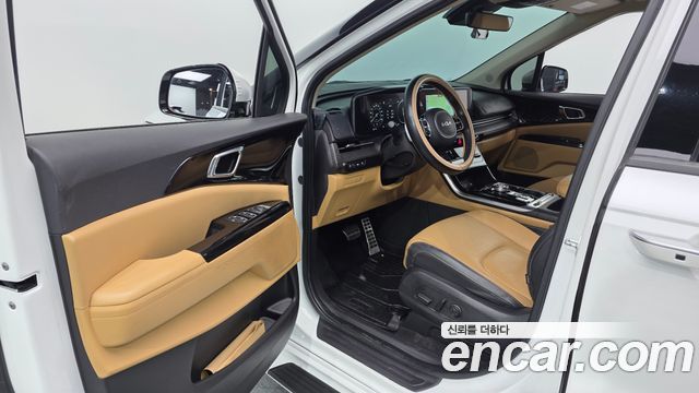 Kia Canival 2023 — photo 13