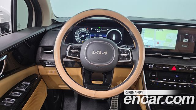 Kia Canival 2023 — photo 20