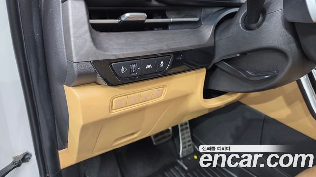 Kia Canival 2023 — photo 28