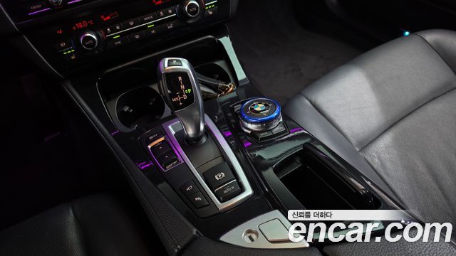 BMW 5-Series 2016 — photo 9