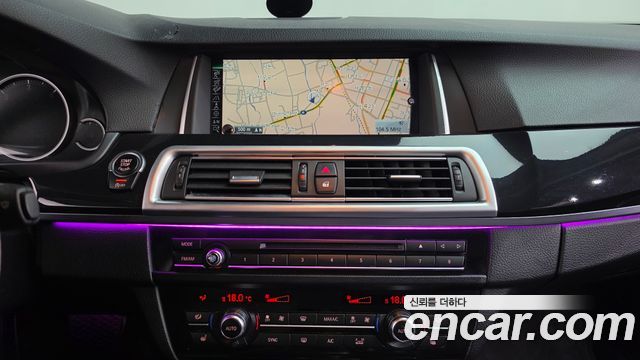 BMW 5-Series 2016 — photo 13