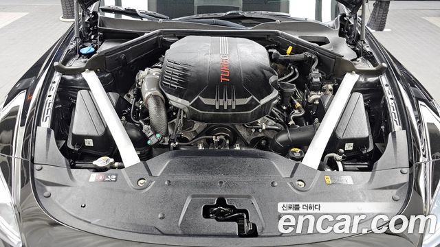 Kia Stinger 2022 — photo 6