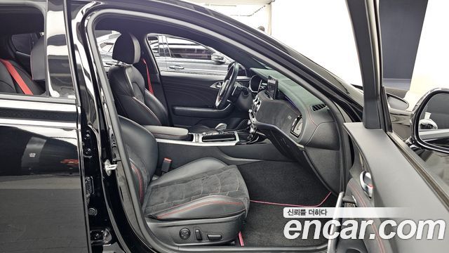 Kia Stinger 2022 — photo 17
